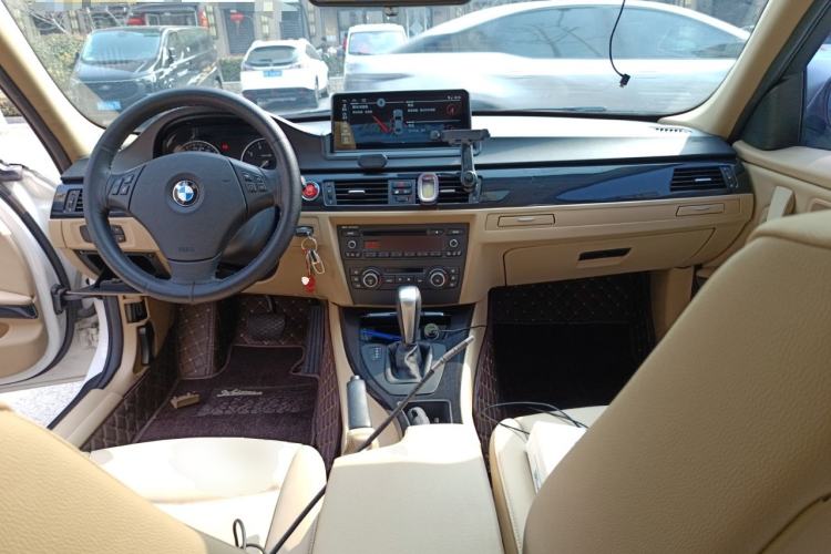 Used BMW 3 Series 2012 318i Leading Model
