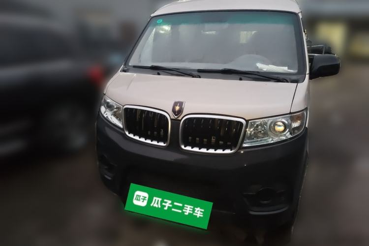 Used Jinbei Hiace X30 2020 1.5L Super-Comfortable Version China VI Standard SWC15M