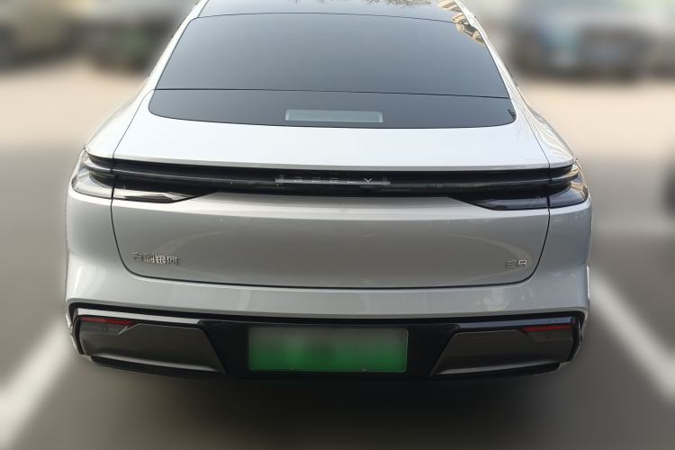 Used Geely Galaxy E8 2025 700 km Long-Range Intelligent Driving Version Rear