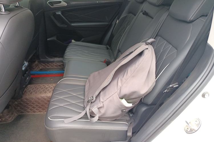 Used Volkswagen Tiguan L 2022 330TSI Automatic Two-Wheel Drive R-Line Enhanced Edition
