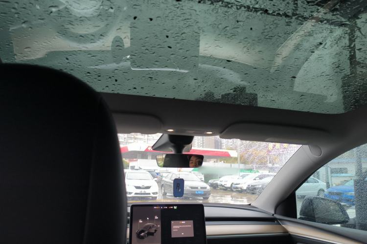 Used Tesla Model Y 2022 Rear-Wheel-Drive Version
