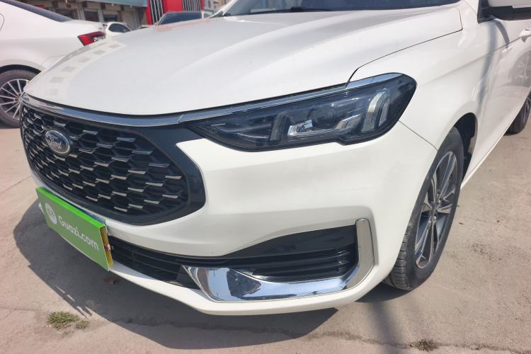 Used Ford Escort 2021 1.5L Automatic Diamond Edition