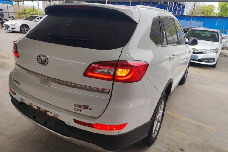 Used HYOSOW S6 2017 1.5T CVT Enjoyment Model