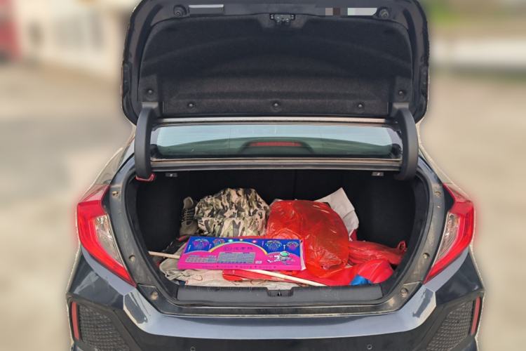 Used Honda Civic 2016 220TURBO CVT Prestige Edition Trunk