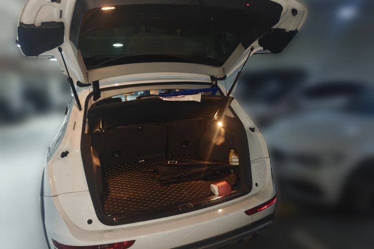 Used Audi Q5 2018 Collector's Edition 40 TFSI Technology Model