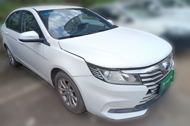 Used Soueast A5 Wing Dance 2019 1.5L Manual Luxury Version China V Standard
