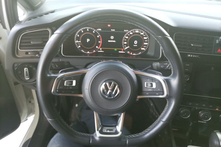 Used Volkswagen Golf 2019 280TSI DSG R-Line China VI Standard
