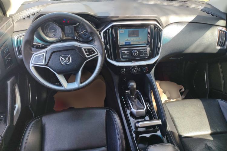 Used JMC Yusheng S350 2016 2.0T Automatic All-Wheel Drive Gasoline Luxury Version with Sunroof 5 Seats