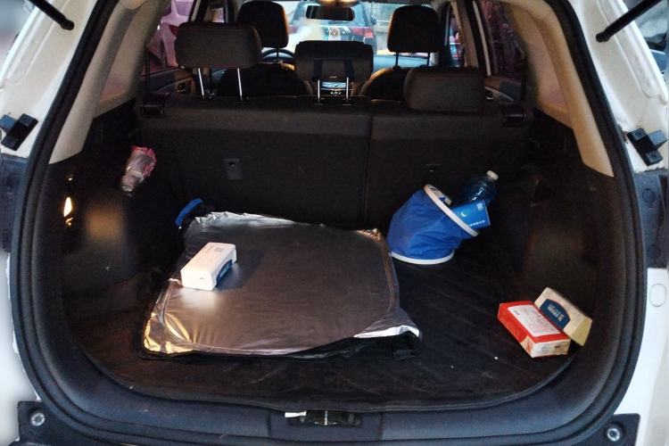 Used CHANGAN CS75 2017 Shangkui Edition 1.5T Automatic Fengyue Model Trunk