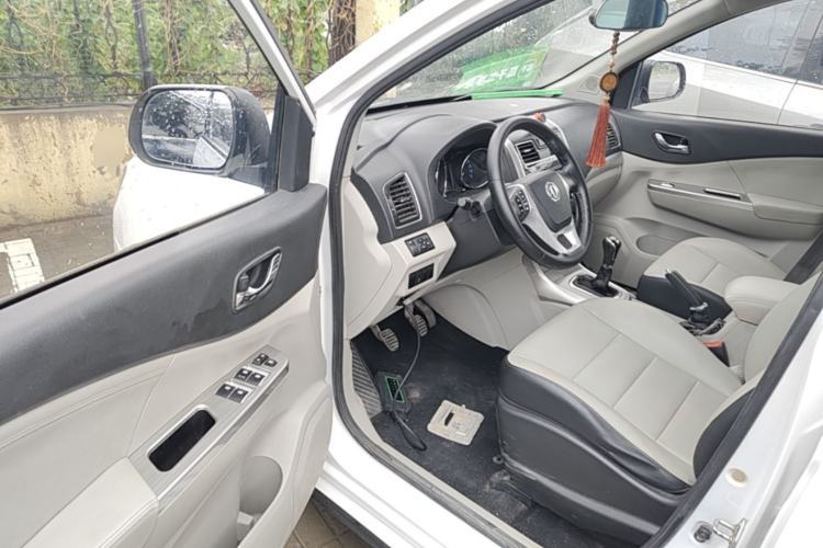 Used FORTHING S500 2016 1.6L Manual Luxury Edition
