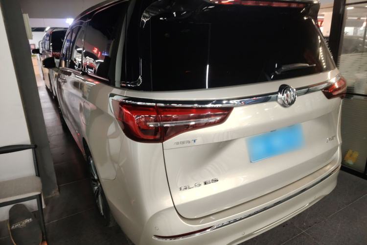 Used Buick GL8 2022 ES Landtrek 653T Flagship Model
