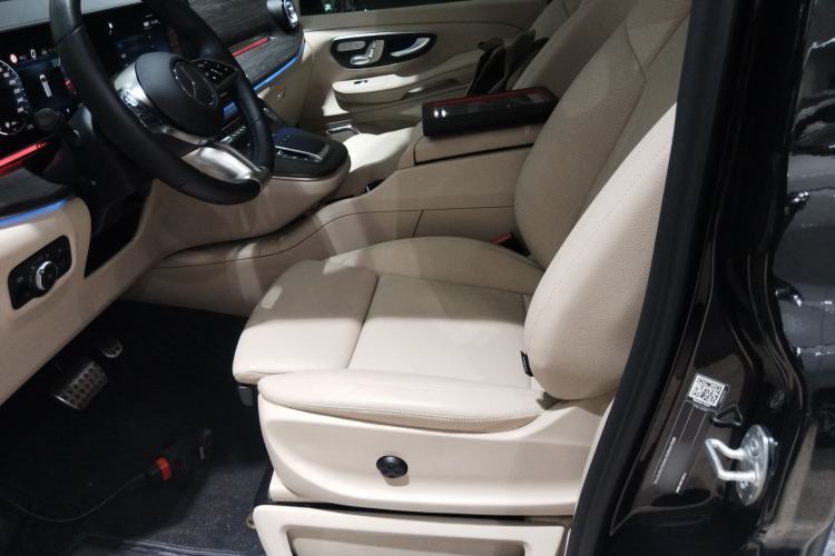 Used Mercedes-Benz V-Class 2024 V 300 L Long Wheelbase Prestige Edition
