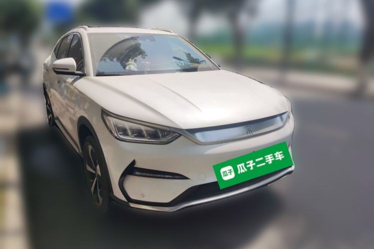 Used BYD Song PLUS New Energy 2021 EV Deluxe Model Front Right 45 Deg