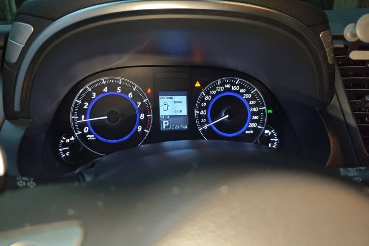 Used Infiniti QX70 2013 3.7L Supreme Edition