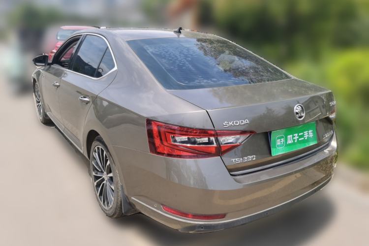 Used Skoda Superb 2016 TSI330 DSG Smart Drive Edition Rear Left 45 Deg