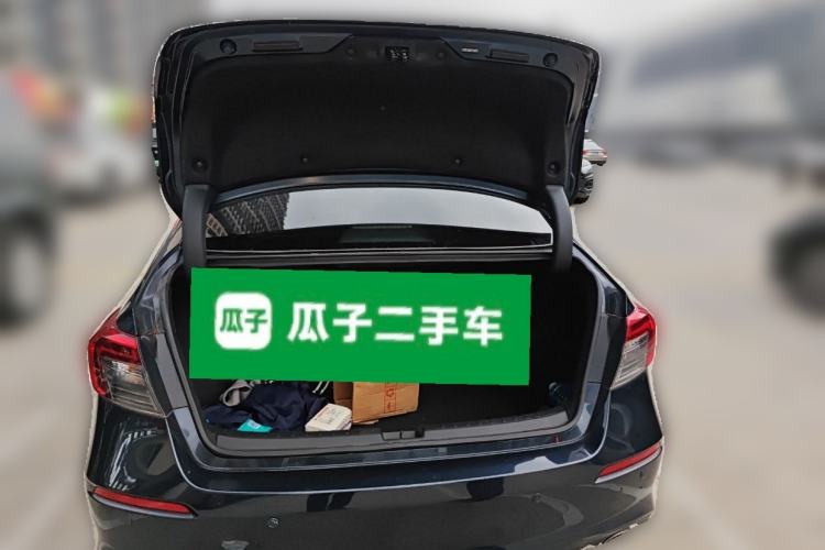 Used Honda Civic 2022 240TURBO CVT Dynamic Edition Trunk