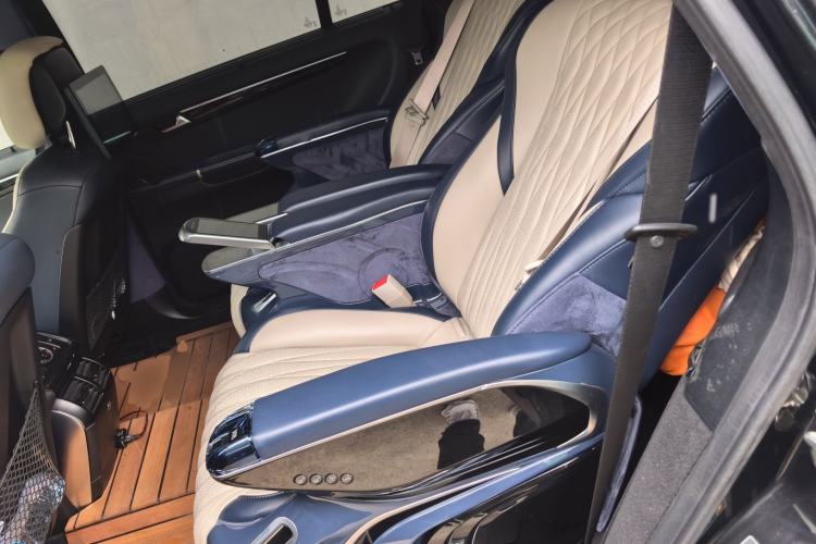 Used Mercedes-Benz R-Class 2017 R 400 4MATIC Exclusive Edition