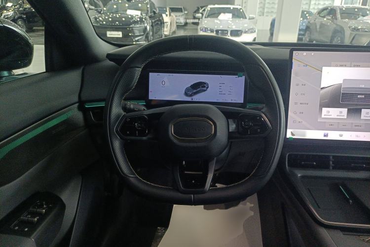 Used Lynk & Co 07 2024 EM-P 126 Long-Range Ultra
