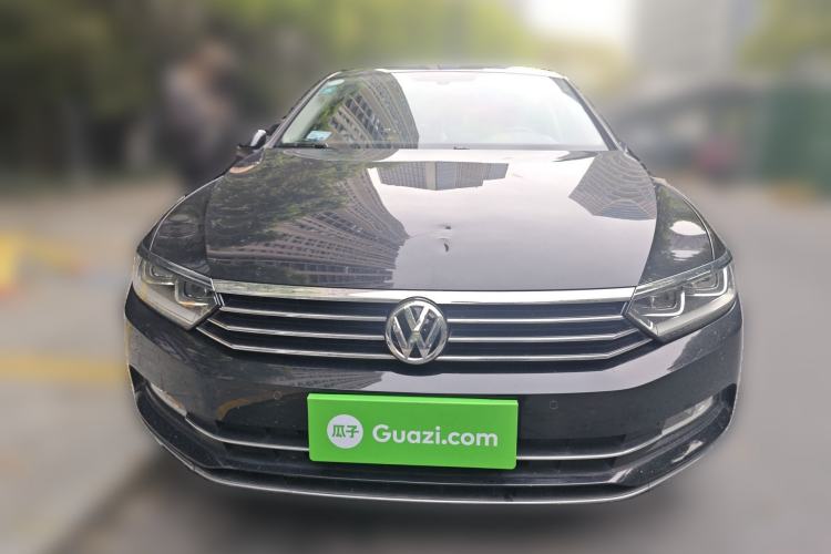 Used Volkswagen Magotan 2019 330TSI DSG Luxury Model China V Standard
