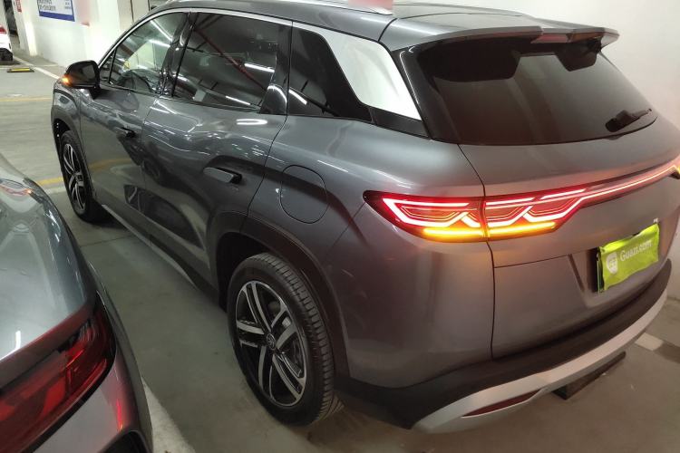 Used BYD Song L DM-i 2024 112 km Leading Edition
