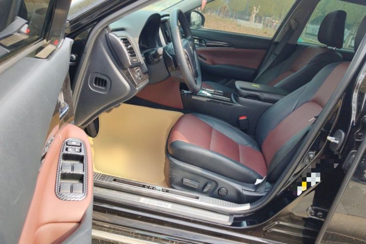 Used Toyota Crown 2018 2.0T Sport Edition
