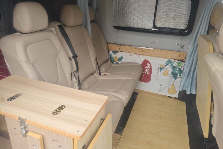 Used Iveco Eurocargo 2021 2.0T Manual Super-Rui Short Wheelbase Low-Roof Side-Hinged Door F1A