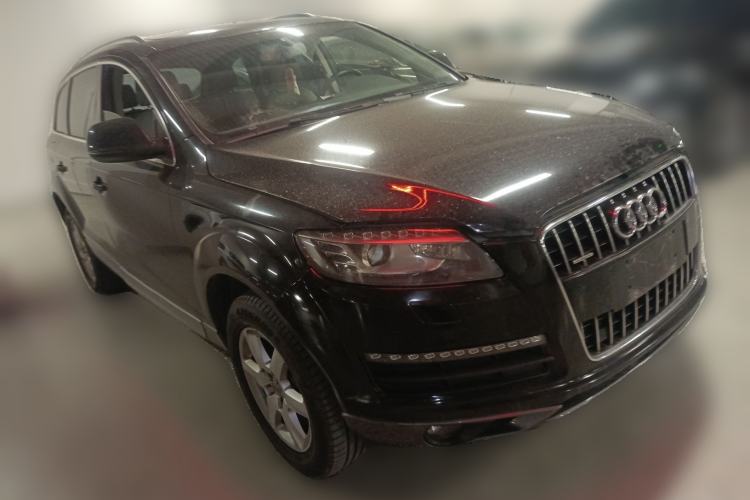 Used Audi Q7 2010 3.6 FSI quattro base version Front Right 45 Deg