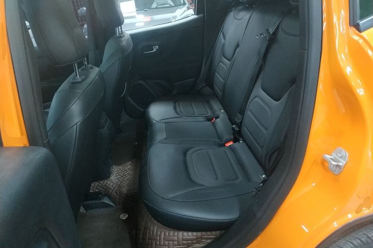 Used Jeep Renegade 2019 220T Automatic Leading Edition