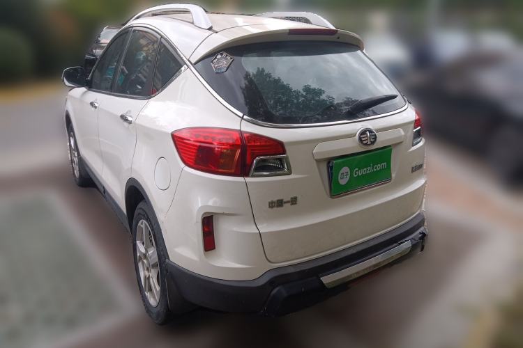 Used Bestune X80 2013 2.0L automatic luxury version