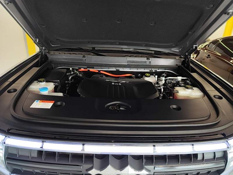 Used Formula Leopard 5 2023 Navigator Edition — 19