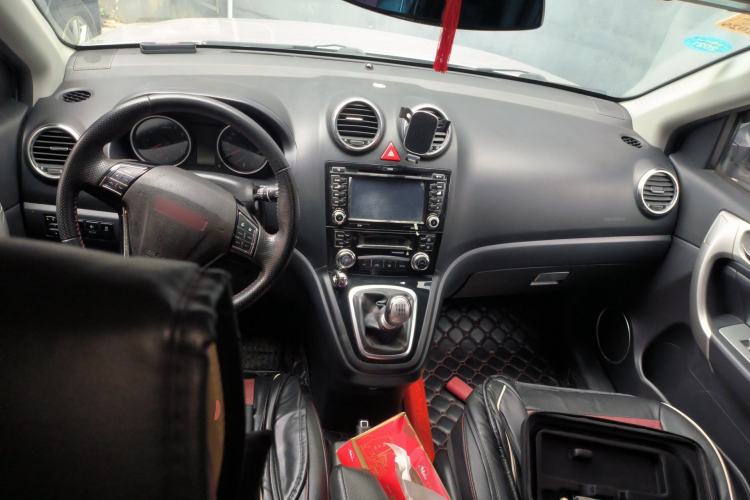 Used Haval H6 2013 Upgraded Model 1.5T Manual Two-Wheel Drive Elite Version