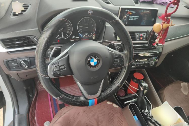 Used BMW X1 2016 xDrive25Li Luxury Model Steering Wheel