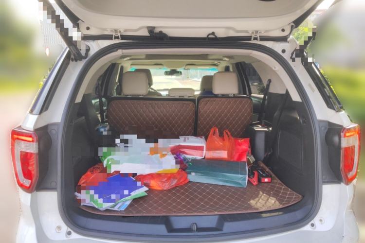 Used Ford Explorer 2017 3.5T Platinum Edition
