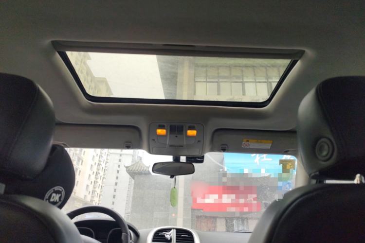 Used Chevrolet Malibu 2014 1.6T Automatic Comfort Edition Headliner