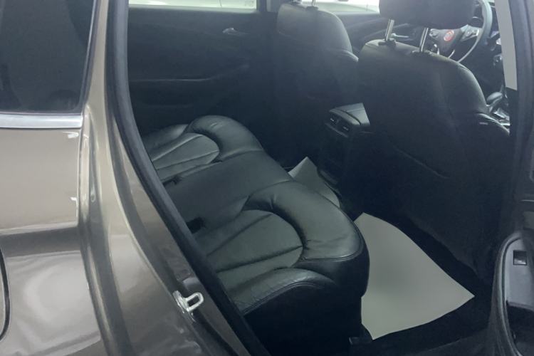 Used Buick Envision 2019 20T Two-Wheel Drive Elite Version China V Standard Exterior 7