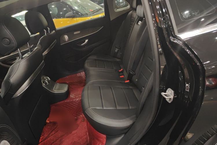 Used Mercedes-Benz E-Class 2023 Restyled E 300 L Sporty and Stylish Edition
