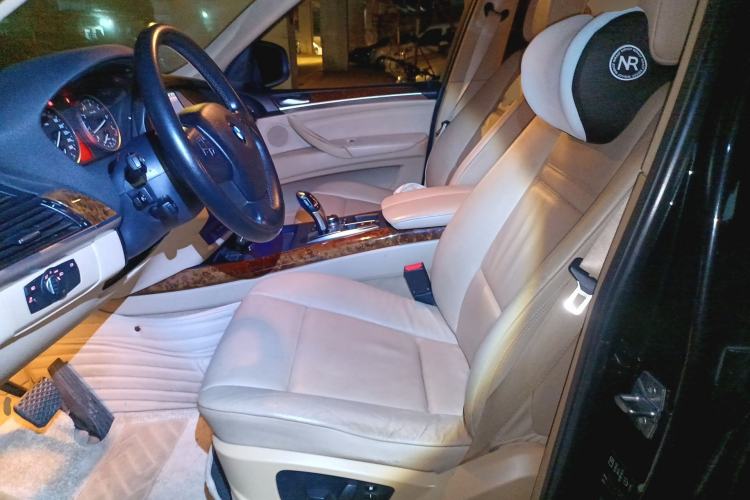 Used BMW X5 2011 xDrive35i Leading Model