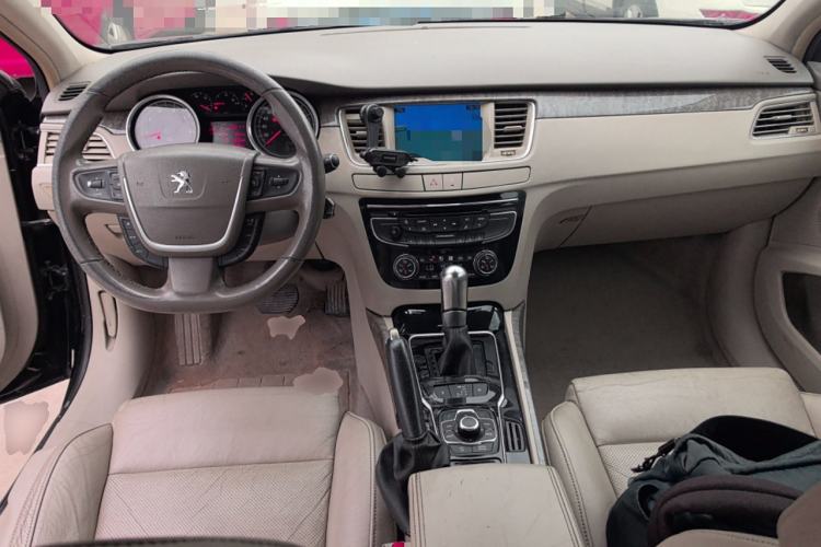 Used Peugeot 508 2012 2.0L Automatic Smart Enjoyment Version Center Console