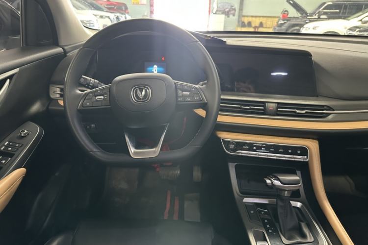 Used CHANGAN CS55PLUS 2022 Blue Whale Edition 1.5T DCT Luxury Model Interior 3