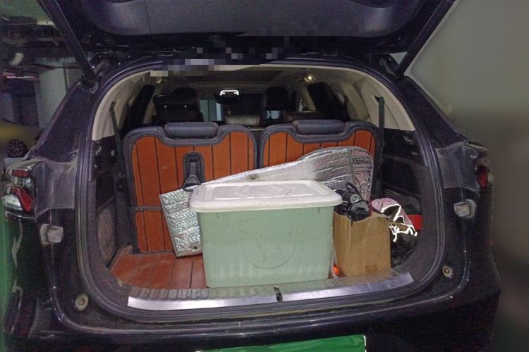 Used BYD Tang New Energy 2018 DM 2.0T All-Wheel Drive Smart Connectivity Luxury Model 7 Seats China V Emission Standard