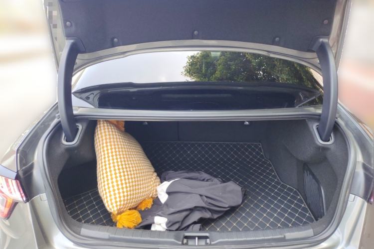 Used Lynk & Co 03 2022 1.5TD DCT JingPro Trunk