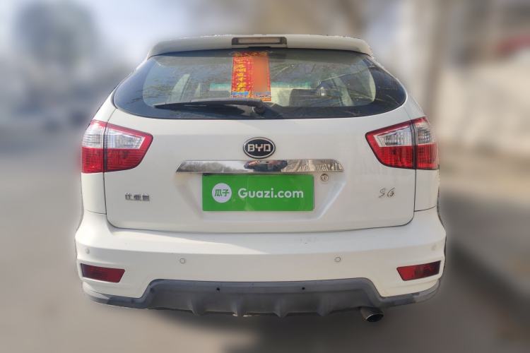 Used BYD S6 2012 2.0L Manual Luxury Version