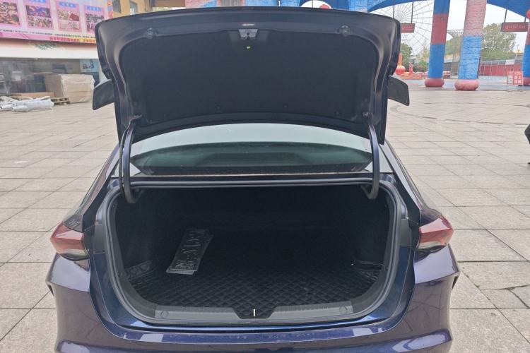 Used GAC Trumpchi EMPOW 2023 270T DCT J16 Galaxy Fighter Edition Trunk