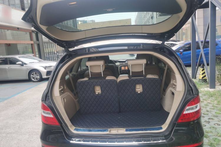 Used Mercedes-Benz R-Class 2014 R 400 4MATIC Business Model