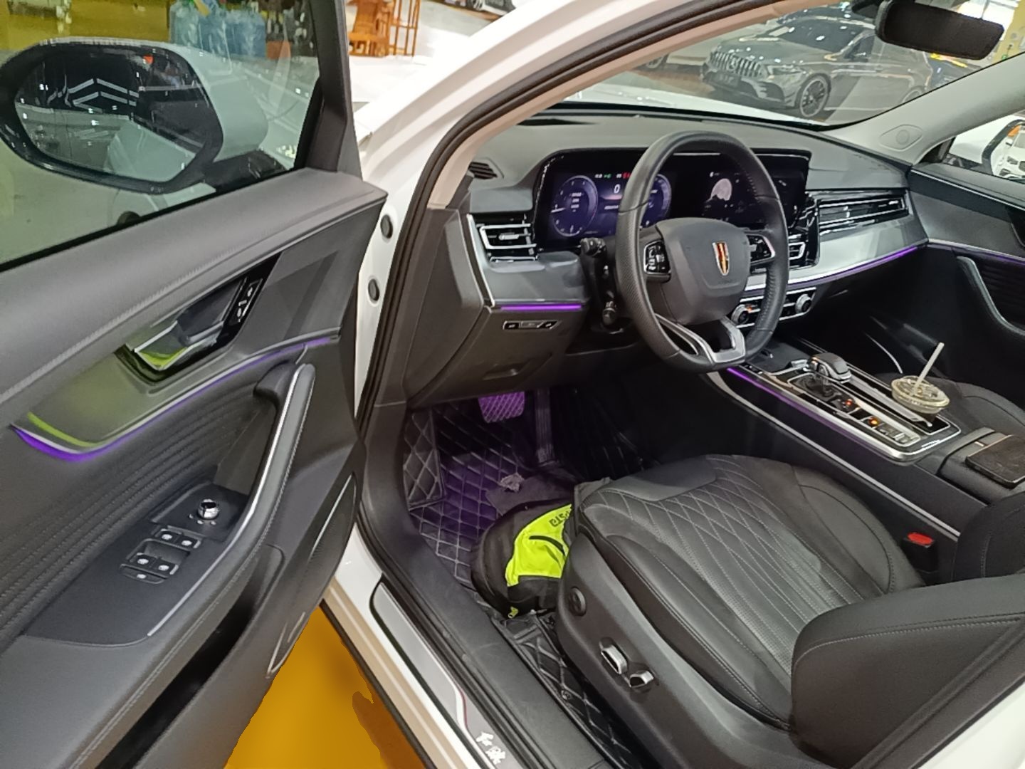 Hongqi HS5 2023 2.0T Qixiang Pro Edition — снимка 18