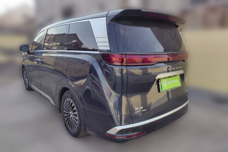 Used Denza D9 2022 DM-i 970 Four-Wheel Drive Prestige Model