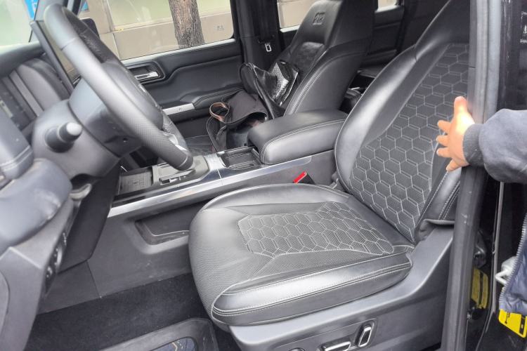 Used 212 T01 2024 2.0T Mechanic