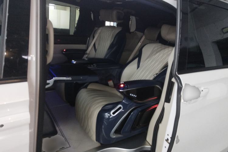 Used Buick GL8 2022 ES Landtrek 653T Comfort Edition
