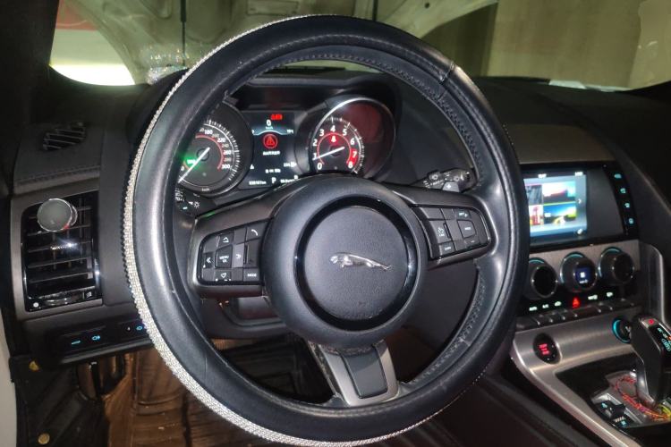 Used Jaguar F-TYPE 2016 3.0 SC Hardtop Version
