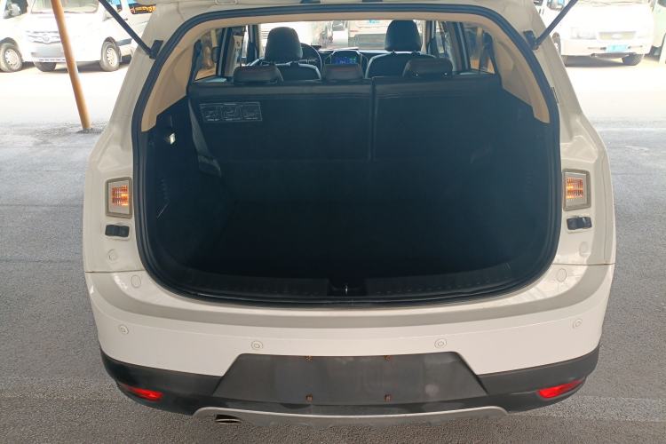 Used Baojun 560 2016 1.8L Manual Luxury Edition